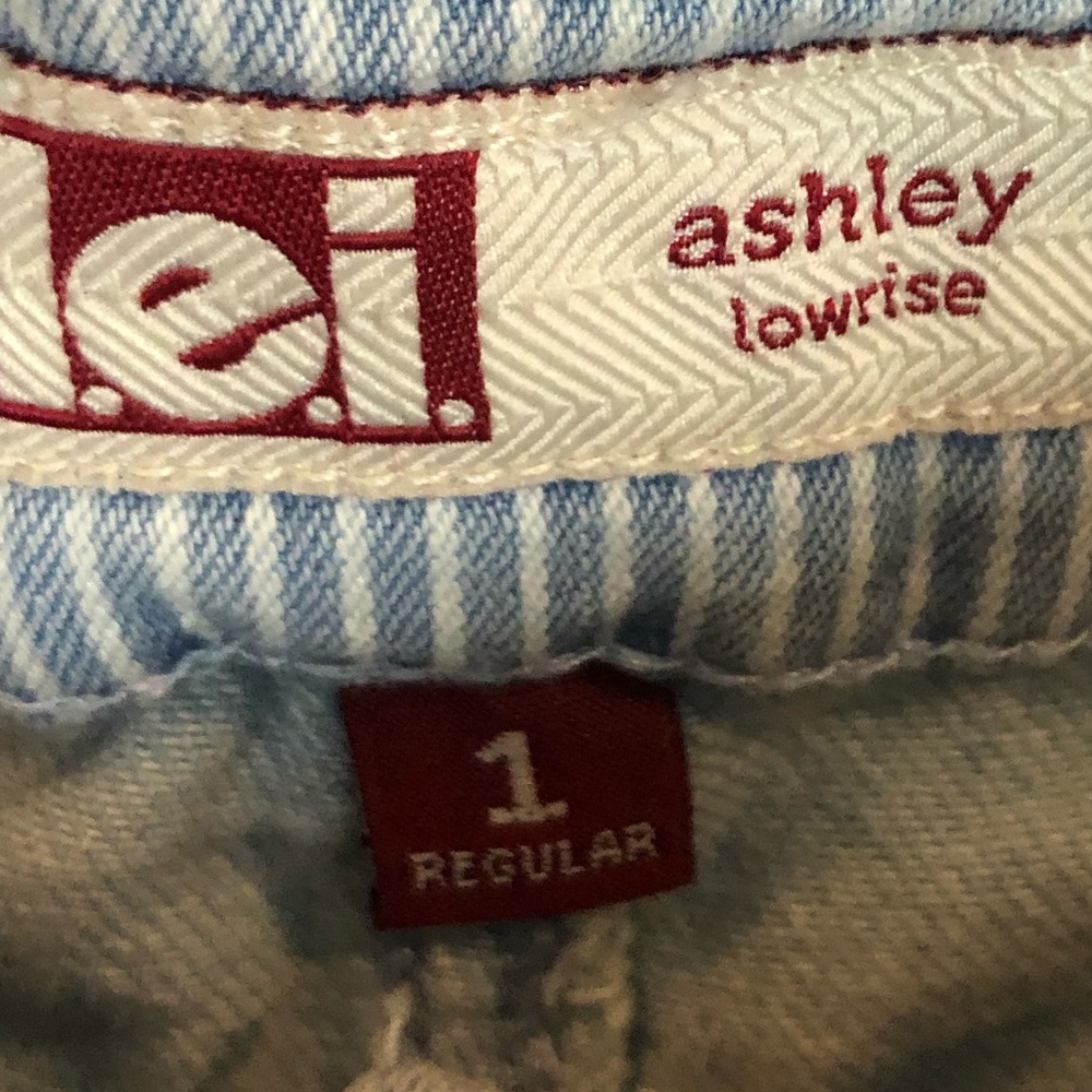 L.e.i. / patchwork distressed cut off shorts - Picture 3 of 3